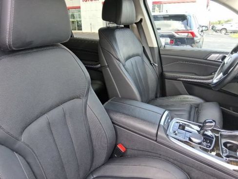 Used 2019 BMW X7 xDrive40i w/ Premium Package AWD/4WD image 14