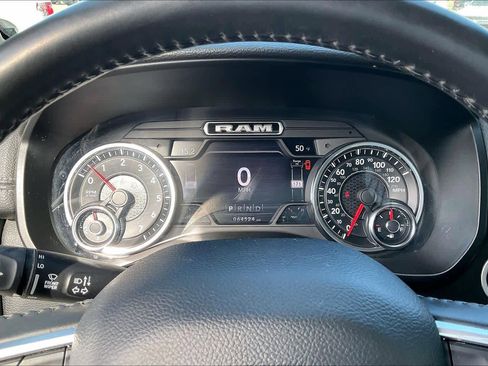 Used 2021 RAM 1500 Laramie image 24