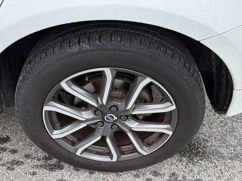 Used 2016 Volvo XC60 T5 Premier AWD/4WD image 12