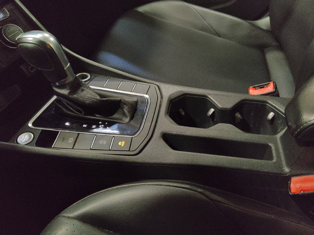 Used 2019 Volkswagen Jetta SEL FWD image 26