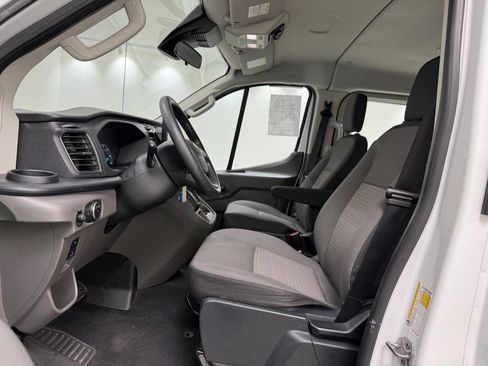 Used 2023 Ford Transit 350 XLT RWD image 16
