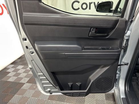 Used 2025 Toyota Tacoma SR5 image 18