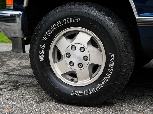 Used 1994 Chevrolet Blazer 4WD image 12