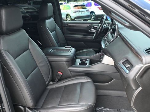 Used 2021 Chevrolet Tahoe Z71 image 18