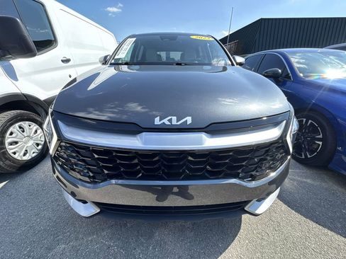 Used 2023 Kia Sportage EX image 18