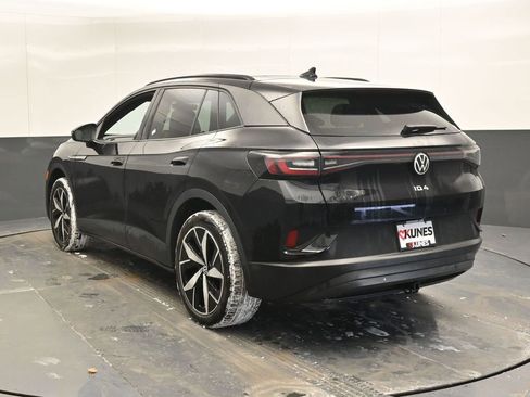 Used 2023 Volkswagen ID.4 Pro S image 9