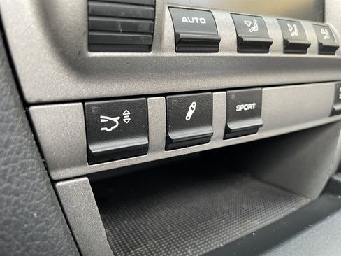 Used 2006 Porsche 911 Carrera S image 32