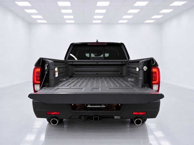 Used 2023 Honda Ridgeline Black Edition image 16