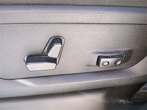 Used 2024 RAM 3500 Big Horn image 20