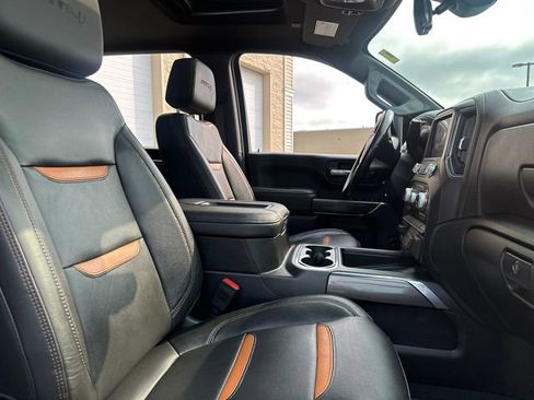 Used 2020 GMC Sierra 3500 AT4 w/ AT4 Premium Package image 16
