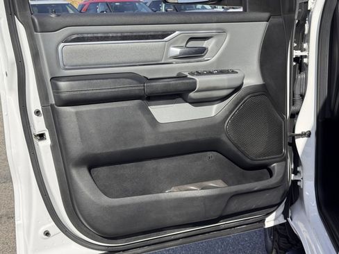 Used 2019 RAM 1500 Big Horn image 15