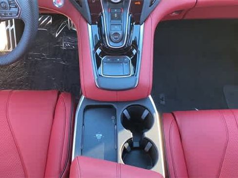 Used 2025 Acura RDX A-Spec image 18