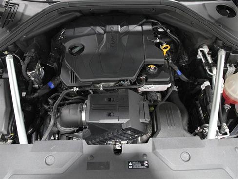 Certified 2024 Genesis GV70 2.5T w/ Advanced Package image 22