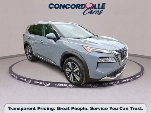 Certified 2023 Nissan Rogue Platinum w/ Platinum Premium Package AWD/4WD image 1