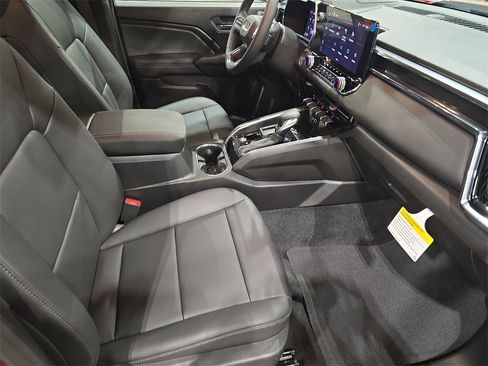 New 2026 GMC Canyon Elevation w/ Convenience Package image 10