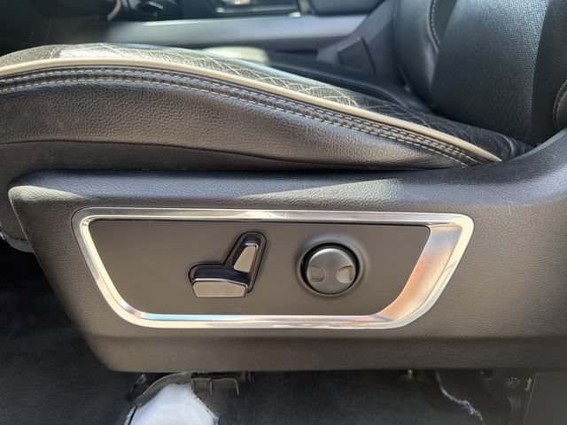 Used 2024 RAM 1500 Laramie RWD image 14