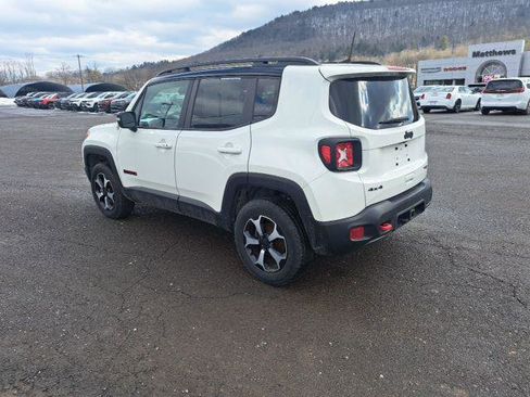 Certified 2022 Jeep Renegade Trailhawk w/ Trailer Tow Group image 6