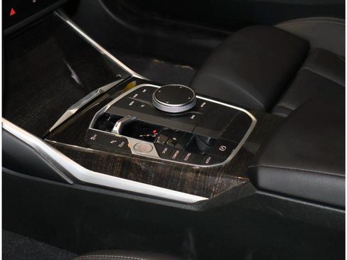 Used 2023 BMW 330i Sedan w/ Premium Package RWD image 11