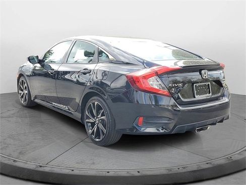 Used 2020 Honda Civic Sport image 4