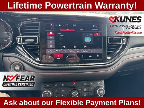 Used 2025 Dodge Durango GT AWD/4WD image 17