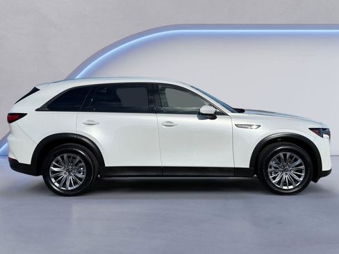 Certified 2025 MAZDA CX-90 3.3 Turbo w/ Preferred Package image 2