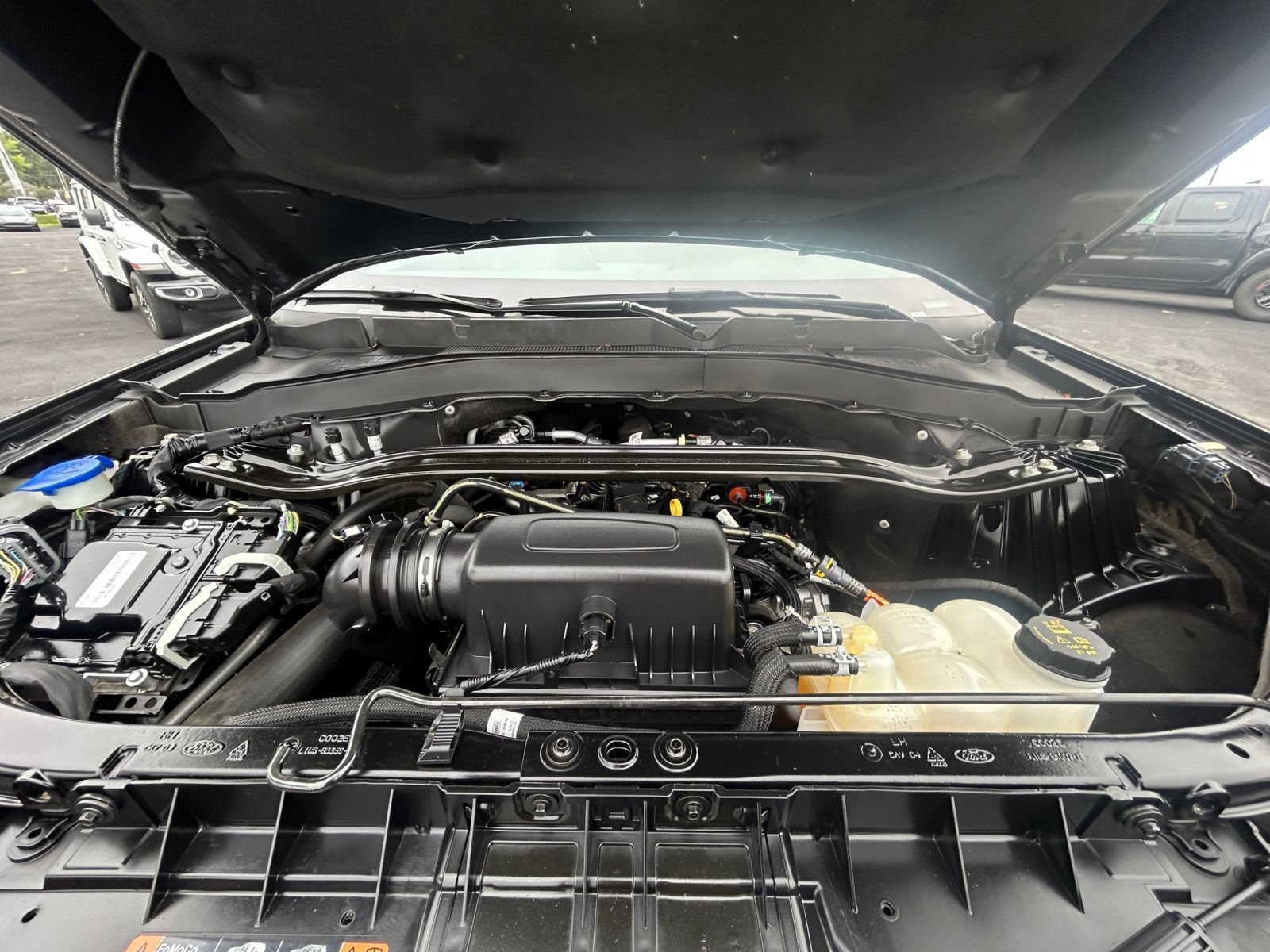 Used 2024 Ford Explorer Limited RWD image 35