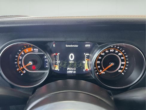 Used 2021 Jeep Gladiator Overland AWD/4WD image 18