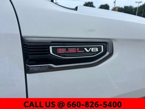 Used 2019 GMC Sierra 1500 AT4 w/ Off Road Performance Package AWD/4WD image 5