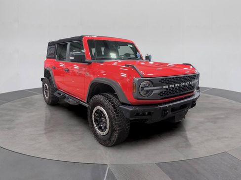 Used 2022 Ford Bronco Badlands w/ Sasquatch Package AWD/4WD image 9