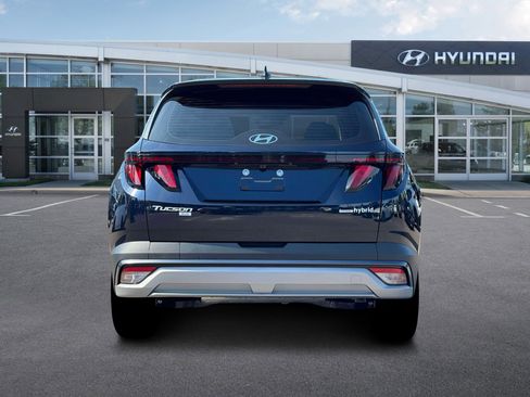 New 2026 Hyundai Tucson Blue SE image 6