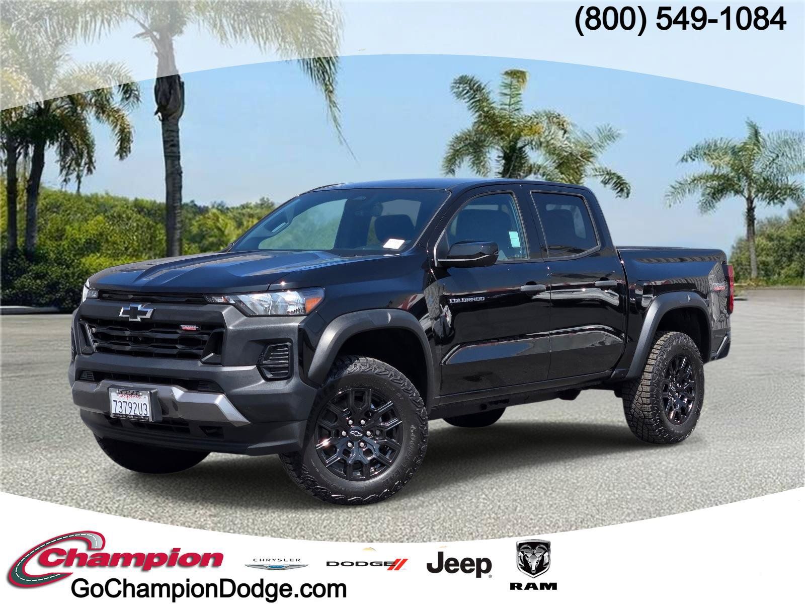 Used 2023 Chevrolet Colorado Trail Boss w/ Technology Package AWD/4WD image 1