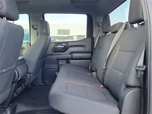 Used 2021 Chevrolet Silverado 1500 LT image 12