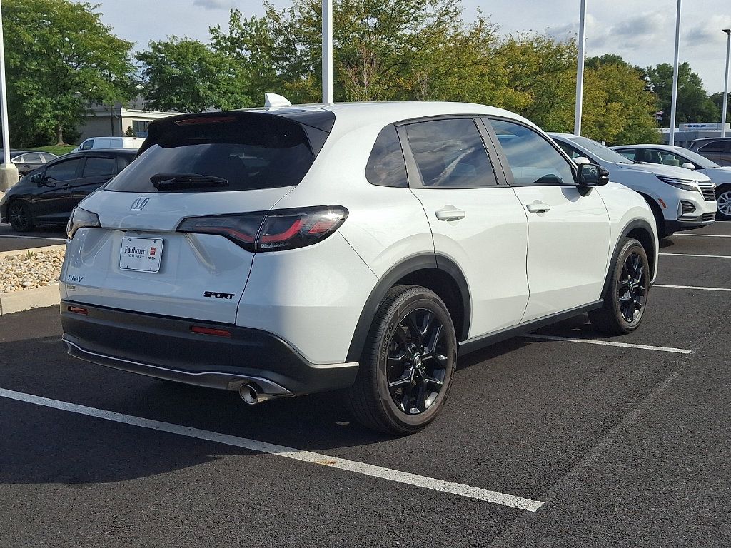 Used 2024 Honda HR-V Sport image 6