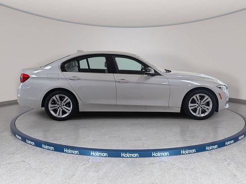 Used 2016 BMW 328i xDrive Sedan AWD/4WD image 6