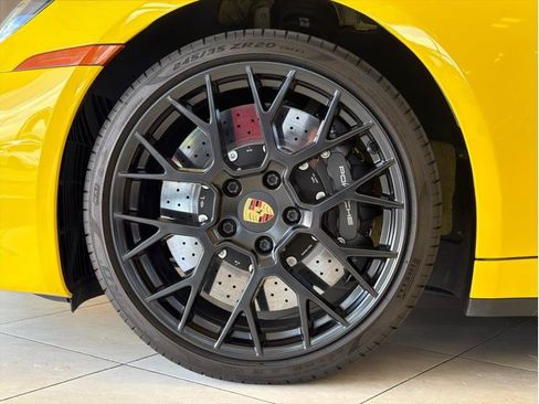 Used 2023 Porsche 911 Carrera GTS RWD image 10