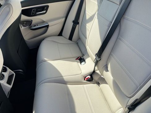 Certified 2025 Mercedes-Benz C 300 4MATIC Sedan image 13