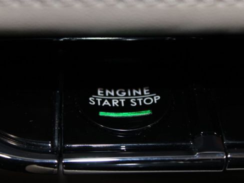 Used 2023 Lincoln Nautilus Reserve w/ Equipment Group 201A image 40