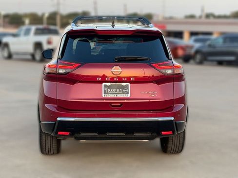 Certified 2026 Nissan Rogue Platinum AWD/4WD image 8