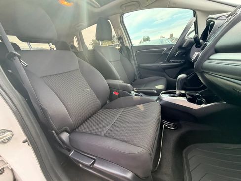 Used 2019 Honda Fit EX image 24
