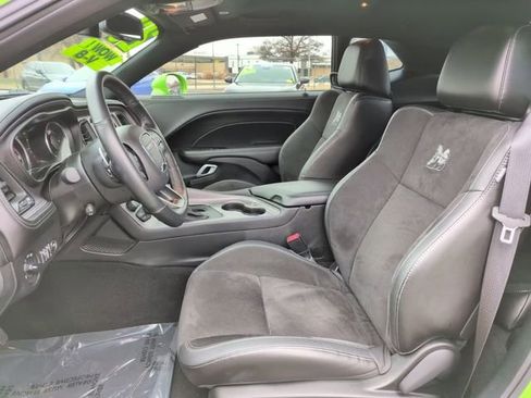Used 2023 Dodge Challenger R/T Scat Pack image 10