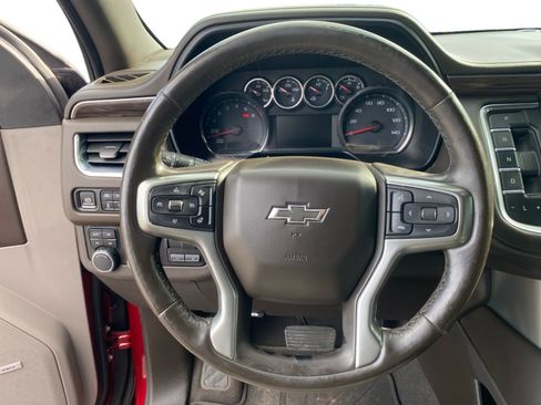 Used 2021 Chevrolet Tahoe Z71 w/ Z71 Signature Package AWD/4WD image 13