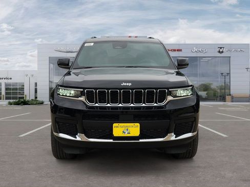 New 2026 Jeep Grand Cherokee L Laredo RWD image 8
