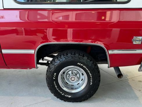Used 1987 Chevrolet Blazer 4WD image 11
