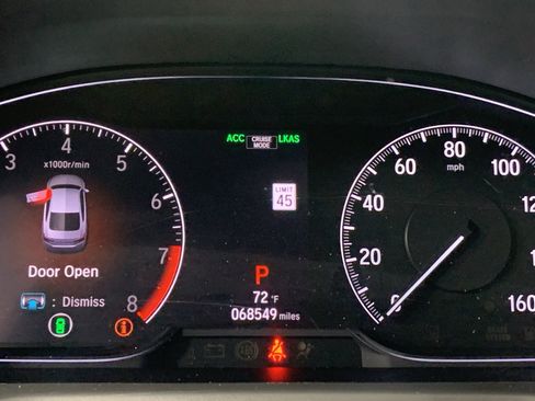Used 2020 Honda Accord Touring image 24