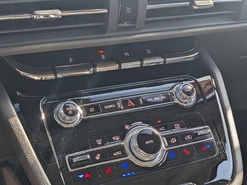 Certified 2021 Lincoln Corsair Reserve w/ Elements Package image 19