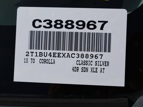 Used 2010 Toyota Corolla XLE FWD image 7