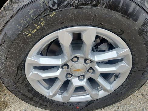 New 2025 Chevrolet Silverado 1500 LT image 10