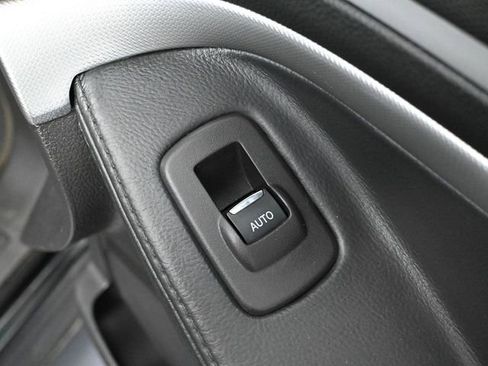 Used 2013 Ford Explorer XLT image 49