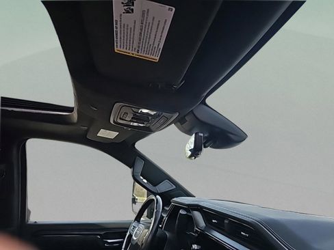 Used 2024 GMC Sierra 2500 AT4X w/ AT4X AEV Edition image 9