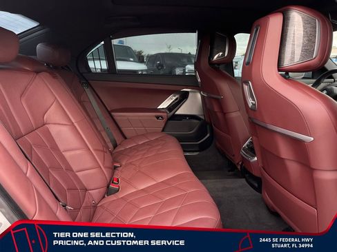 Used 2023 BMW 760i xDrive AWD/4WD image 17
